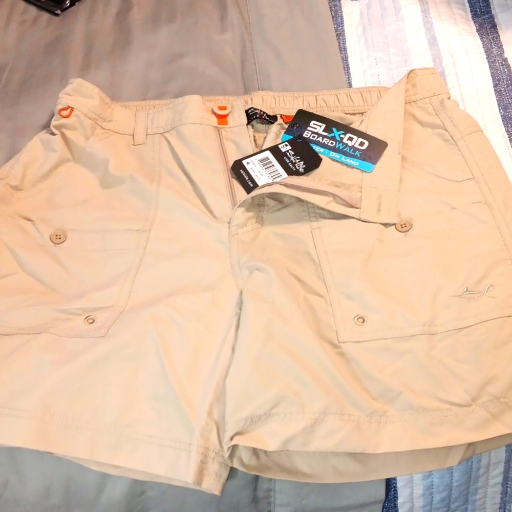 Ladies Salt Life XL hybrid shorts